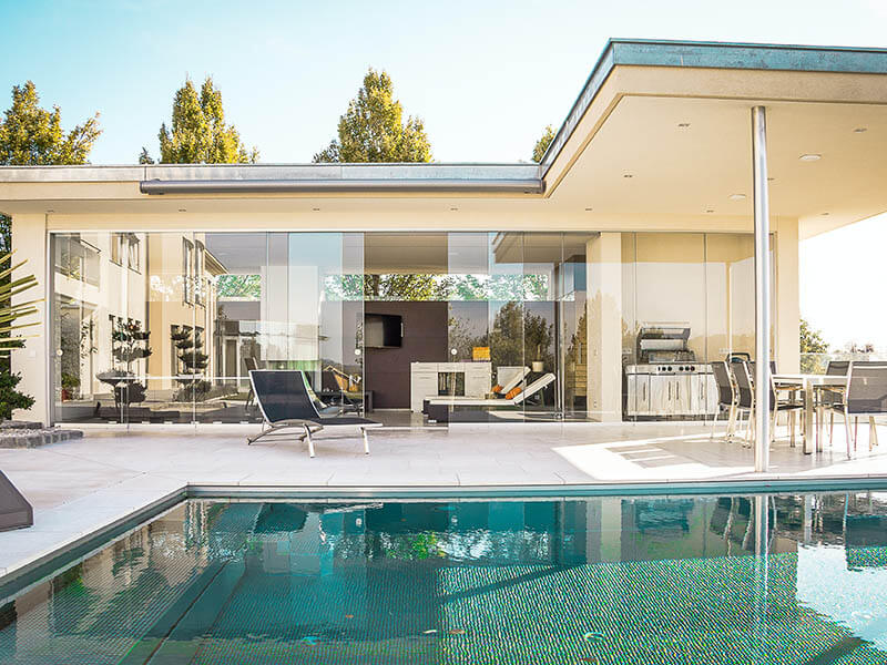 gorgeous Florida home's backyard pool