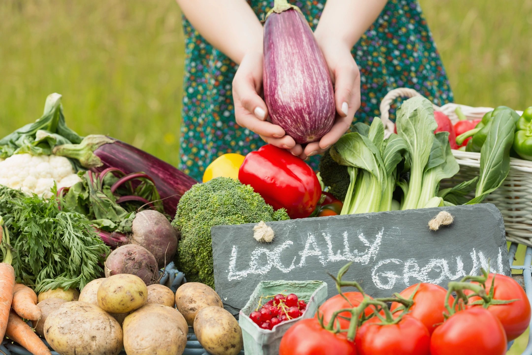 Discover Local Flavor at The Best Farmers Markets