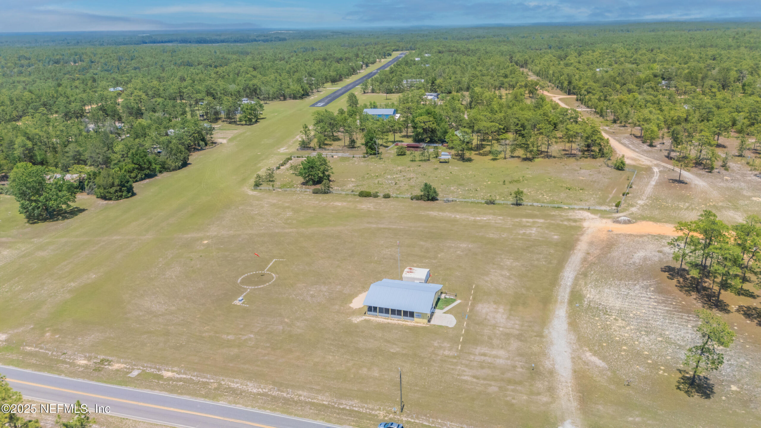 Hawthorne, FL: A Hidden Gem for Aviators and Investors