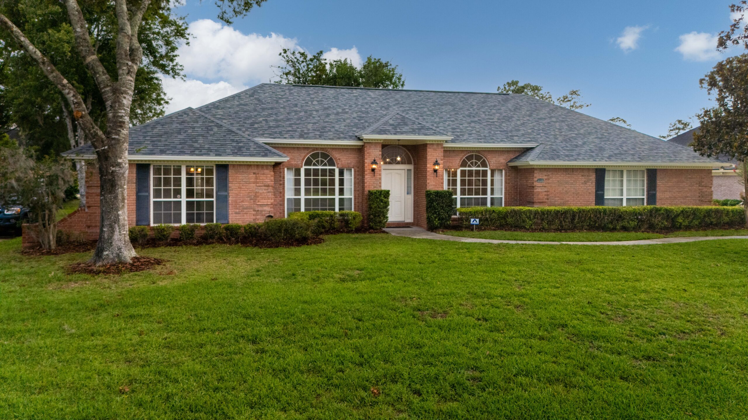 The Charm of Mandarin, Jacksonville