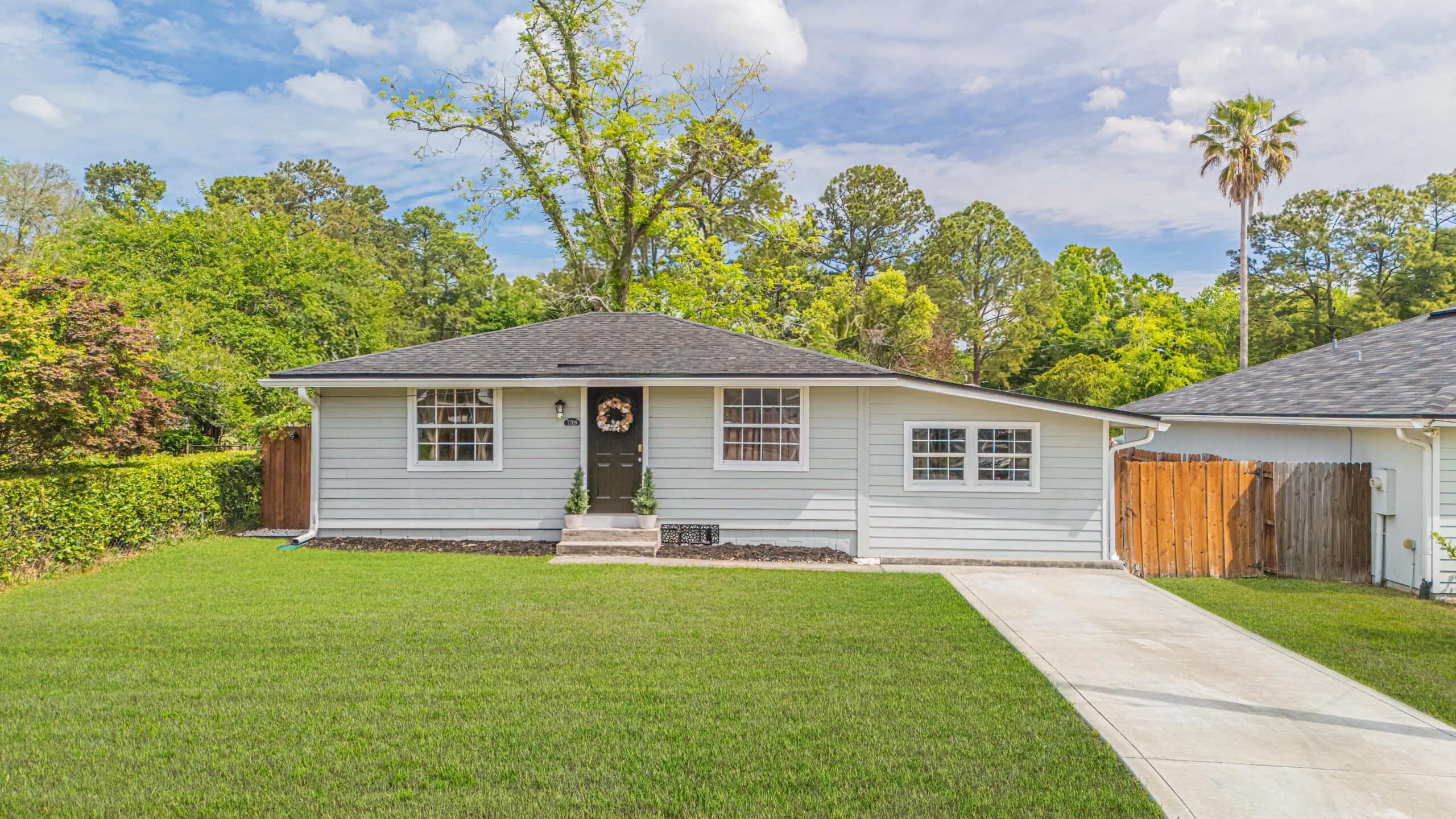 Updated & Ready: A Top Move-In Choice in Northwest Jacksonville