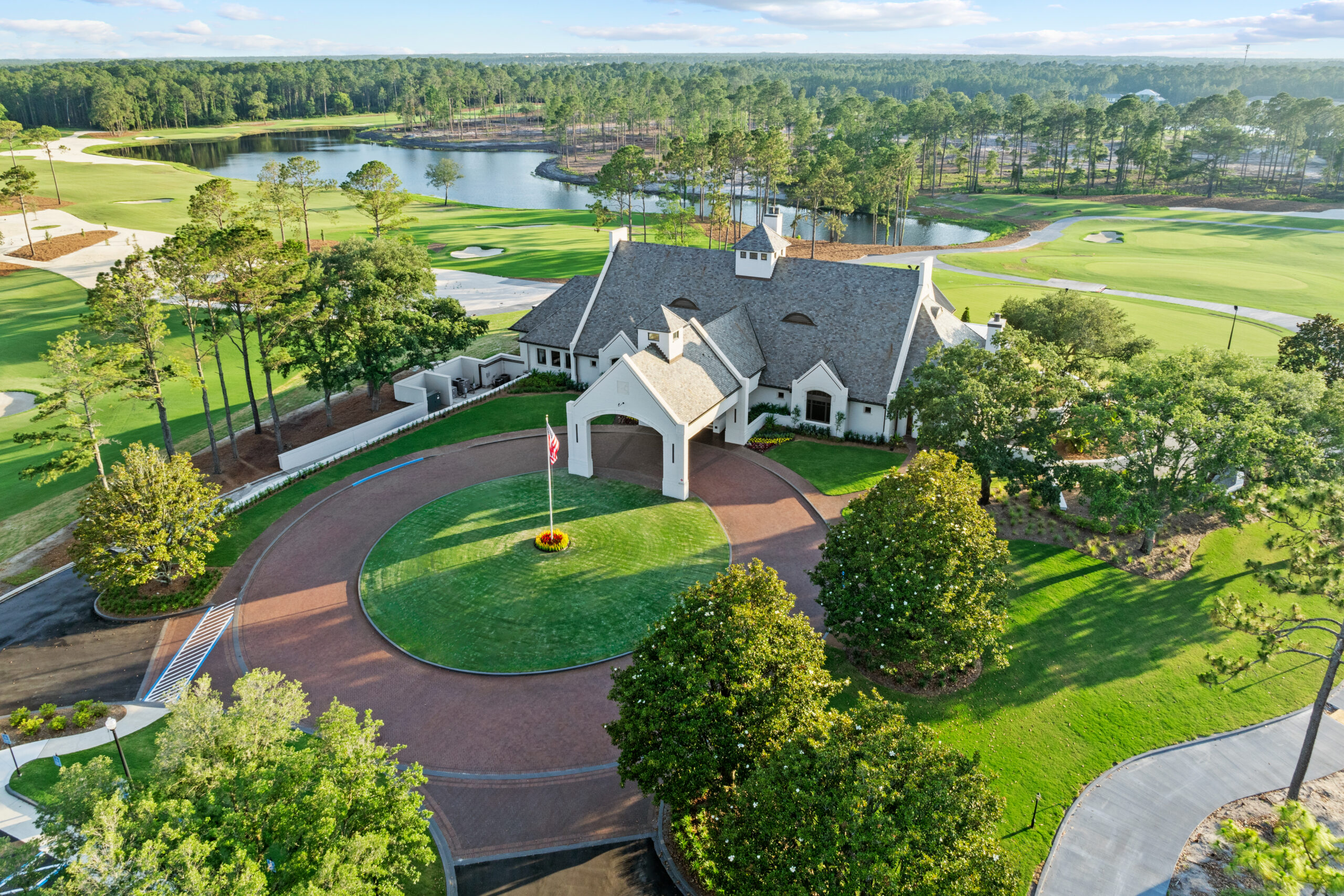 Discover Luxury Living at Glen Kernan Golf & Country Club